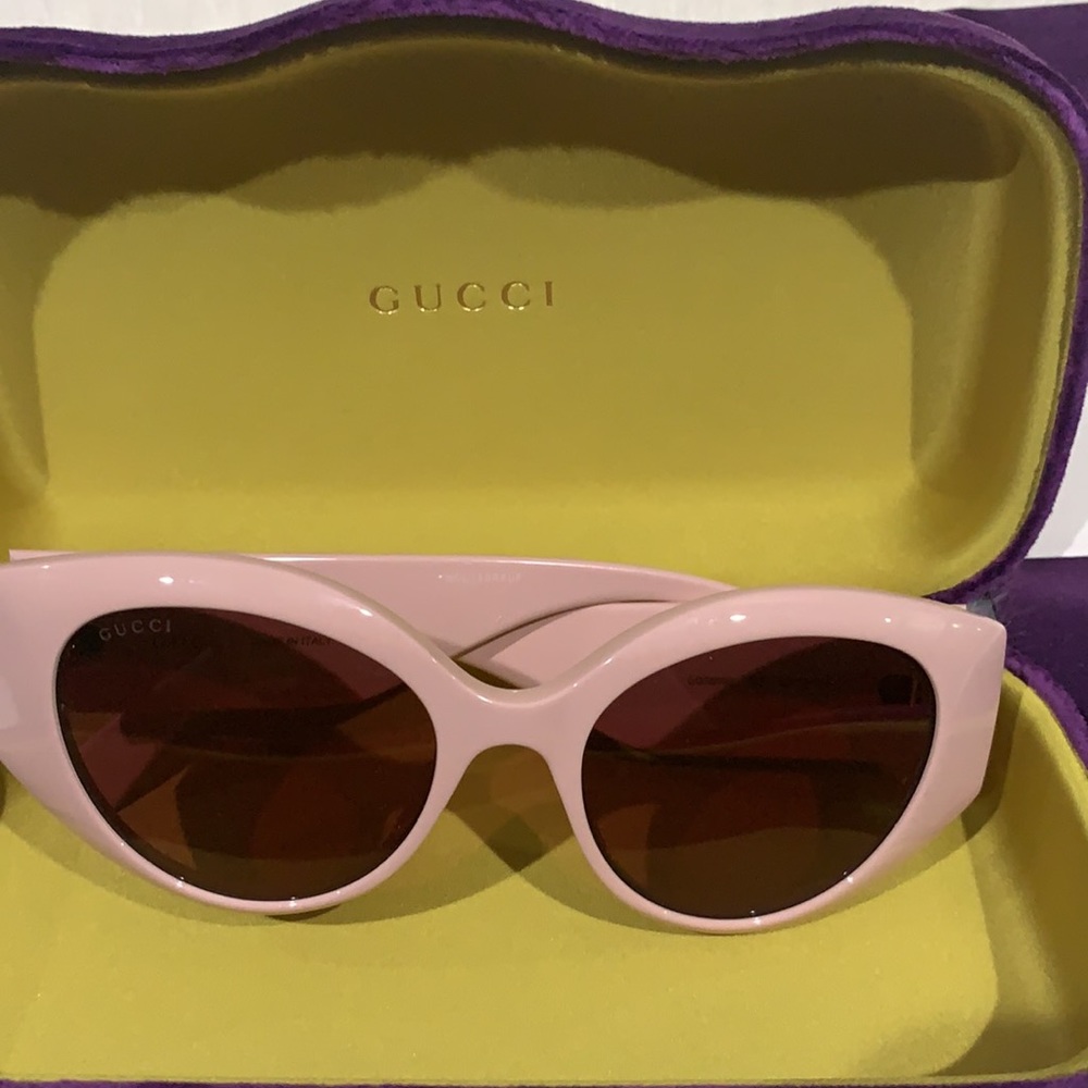 🌸NEW 💯authentic pink GUCCI WOMEN’S sunglasses 🕶 💯 authentic with box. - Picture 5 of 14